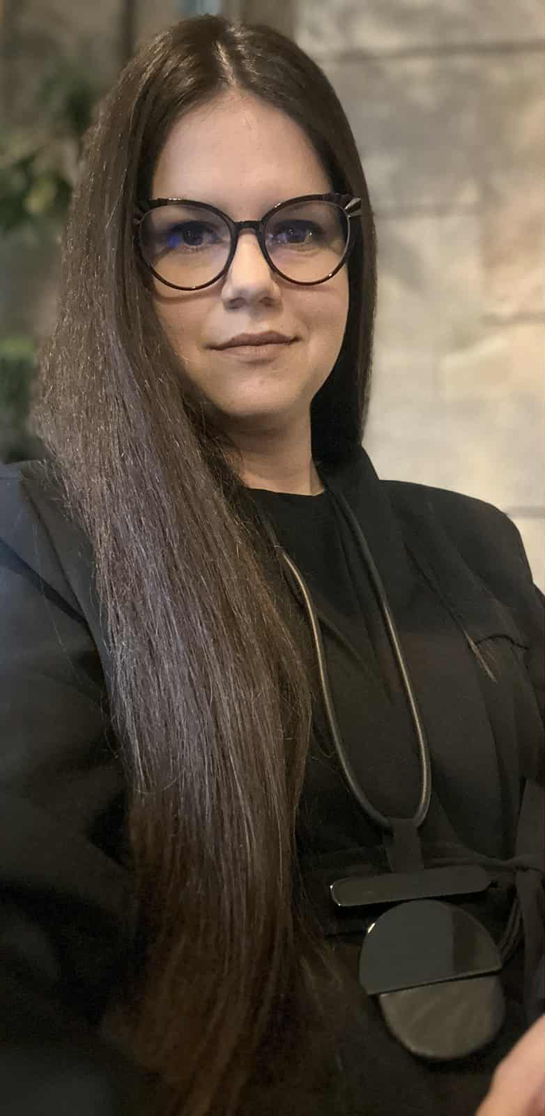 Stela Ćelosmanović